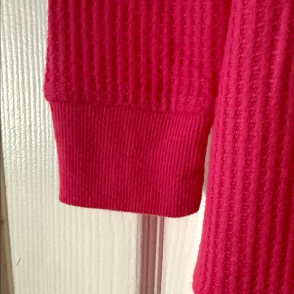 LOFT Pink Ribbed V-Neck Top - Picture 3 of 7